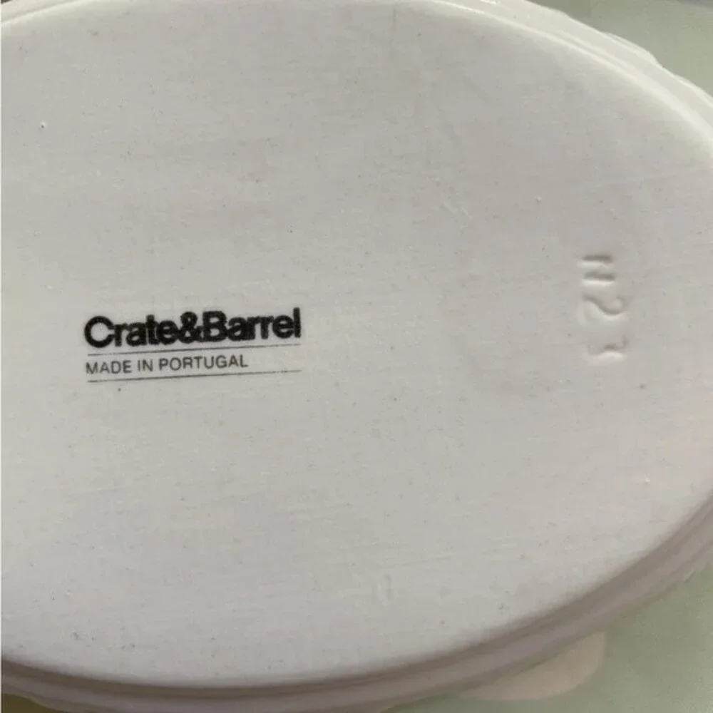 Crate & Barrel Small Oval Plate Portugal Made Set Of 3 White Fruit Pattern New